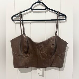 Express NWT Tank Top Body Contour Collection Size L Brown